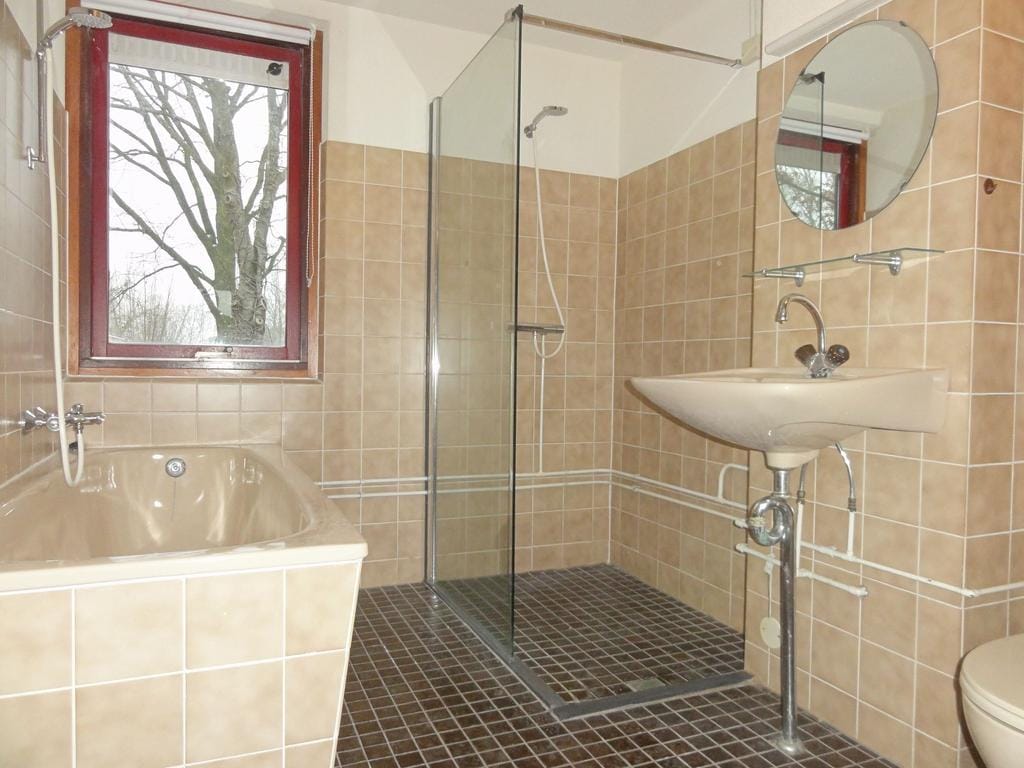 Foto 9 van Guus Kuyerzijde 9