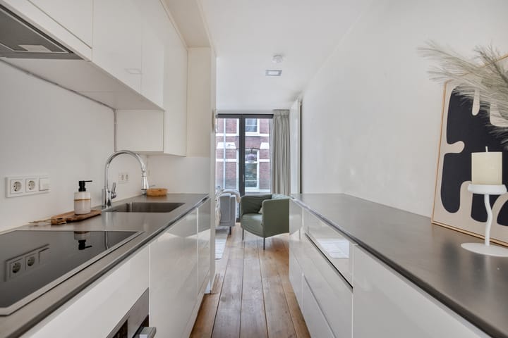 Foto 5 van Eerste Goudsbloemdwarsstraat 7-A