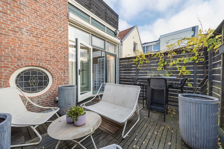 Photo 39 of de Roy van Zuidewijnlaan 8