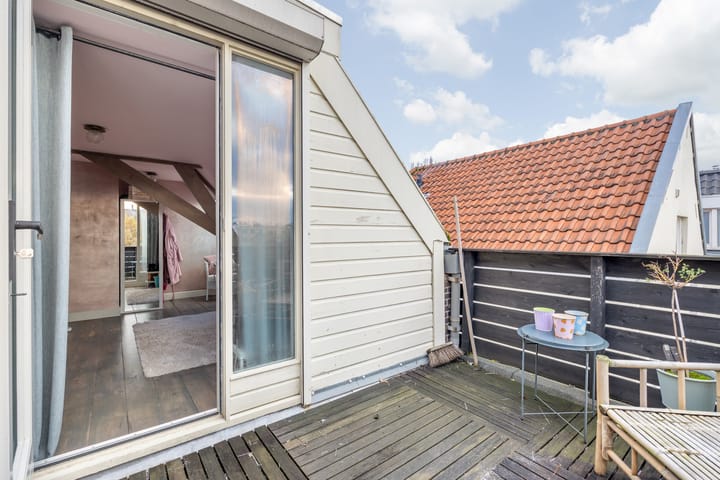 Photo 59 of de Roy van Zuidewijnlaan 8