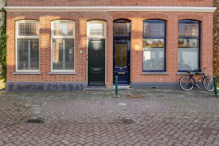 Photo 66 of de Roy van Zuidewijnlaan 8