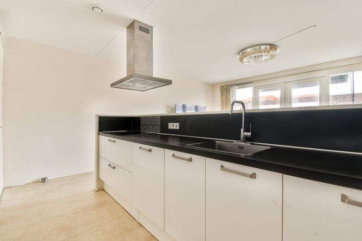 Foto 13 van Ottho Heldringstraat 33-L