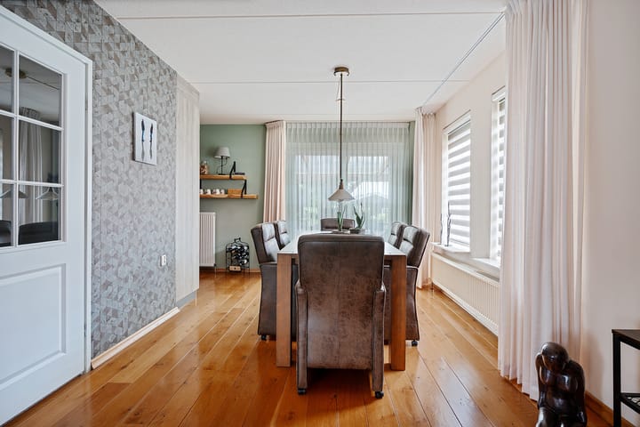 Photo 16 of Markeweg 169