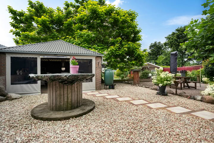 Photo 40 of Markeweg 169