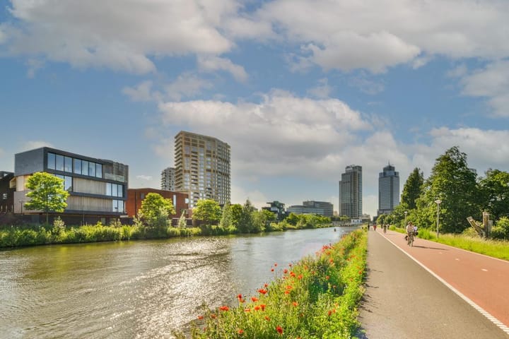 Photo 28 of Archimedeslaan 55