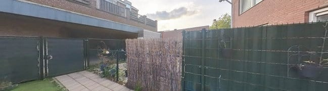 Achtertuin met berging