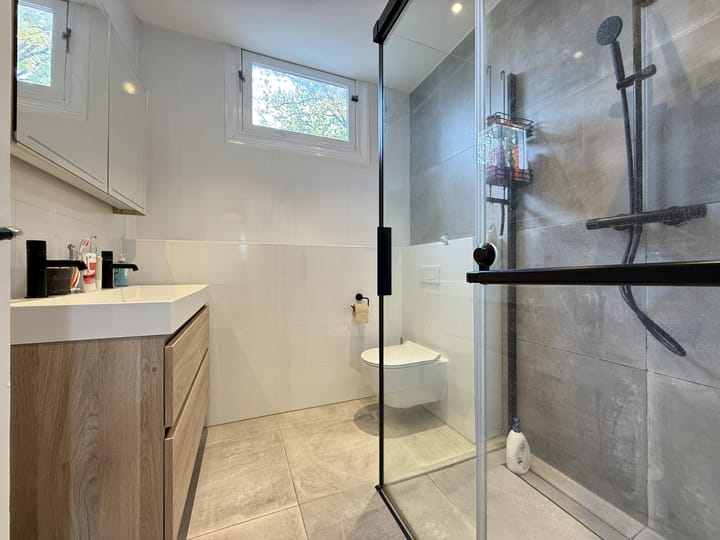 Foto 17 van Leusderweg 230