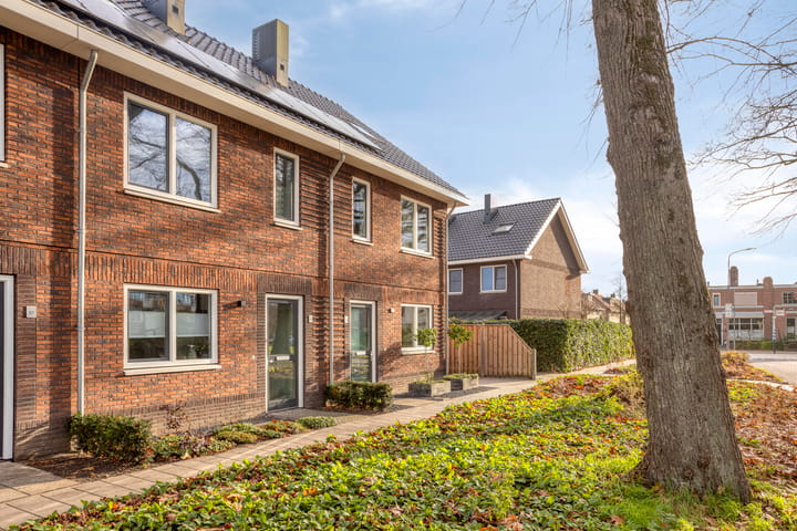 Photo 3 of Burgemeester Galleestr 67-B