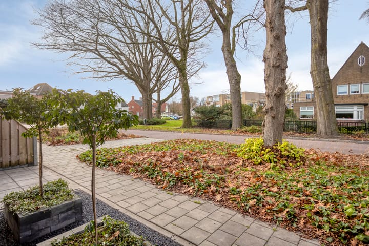 Photo 27 of Burgemeester Galleestr 67-B