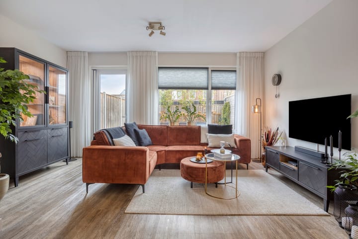 Photo 6 of Burgemeester Galleestr 67-B