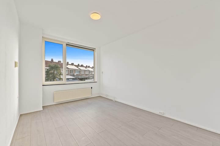 Photo 12 of Diepenbrockweg 244