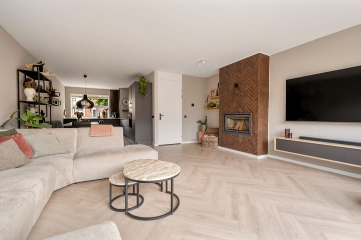 Photo 3 of Wiskestraat 8