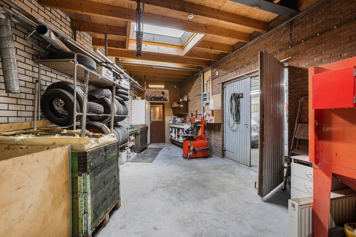 Photo 68 of Hoogeveenseweg 1