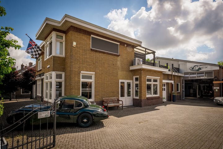 Photo 71 of Hoogeveenseweg 1