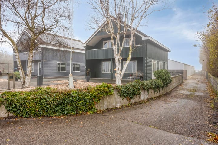 Photo 45 of Wormerringdijk 3