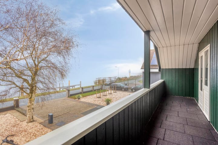 Photo 41 of Wormerringdijk 3