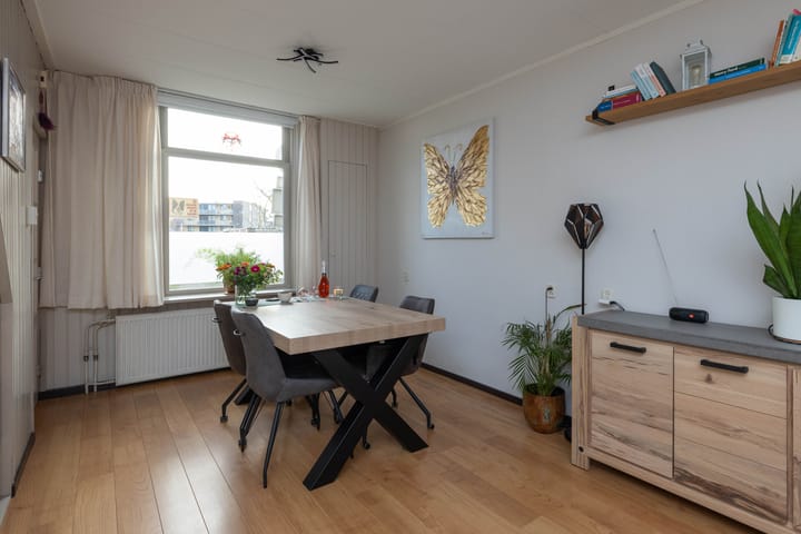 Photo 4 of Dr. Schaepmanstraat 37