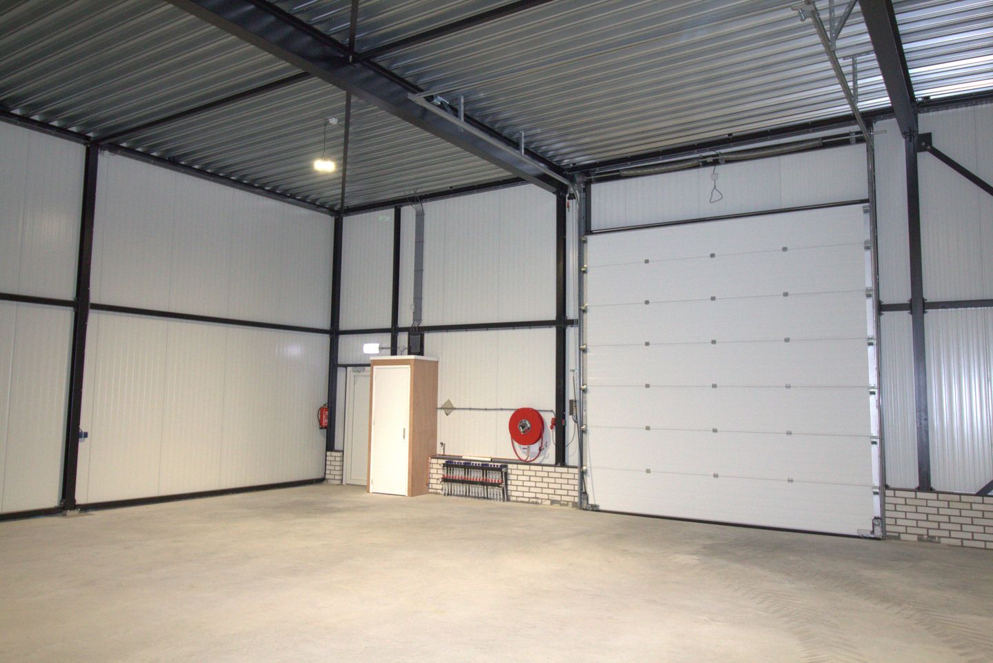 View photo 3 of Steenhouwer 22-C