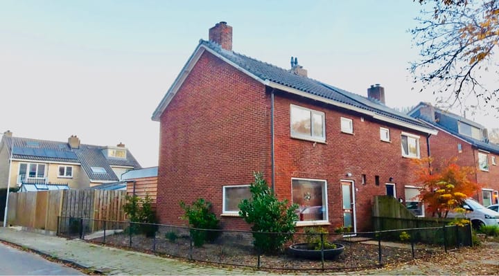 Van 't Hoffstraat 22