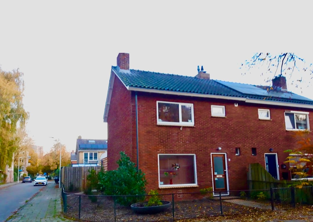 Photo 2 of Van 't Hoffstraat 22