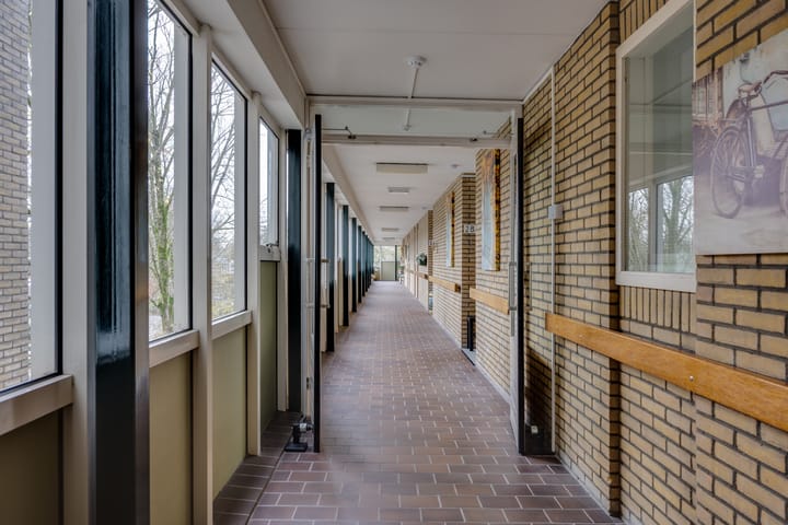 Photo 21 of Egger 28