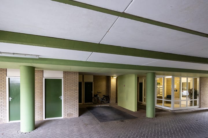 Photo 23 of Egger 28