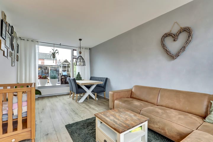 Foto 3 van Justus van Effenstraat 31