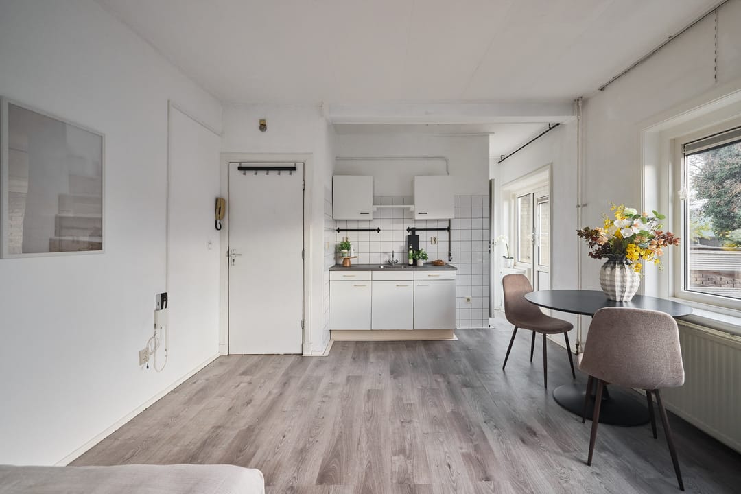 Photo 8 of Geuzenweg 20-D