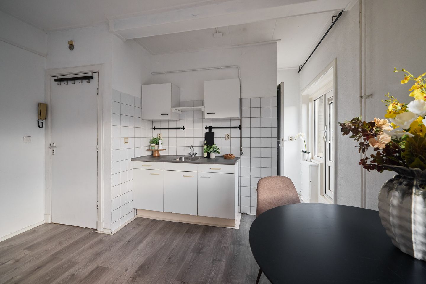 Photo 10 of Geuzenweg 20-D