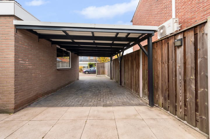 Foto 37 van Herman ten Catestraat 35