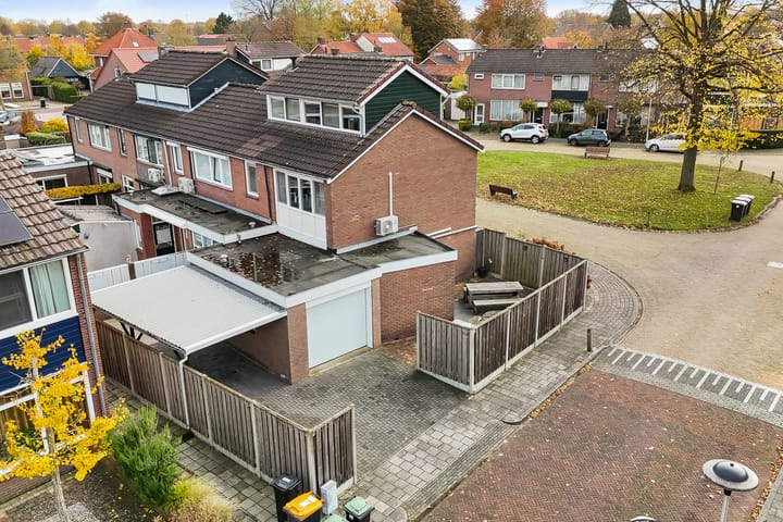 Foto 44 van Herman ten Catestraat 35