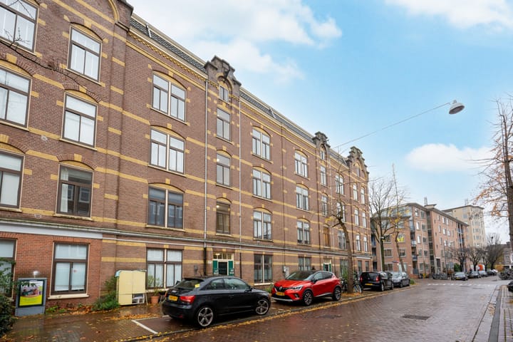 Photo 17 of Derde Hugo de Grootstraat 27-3