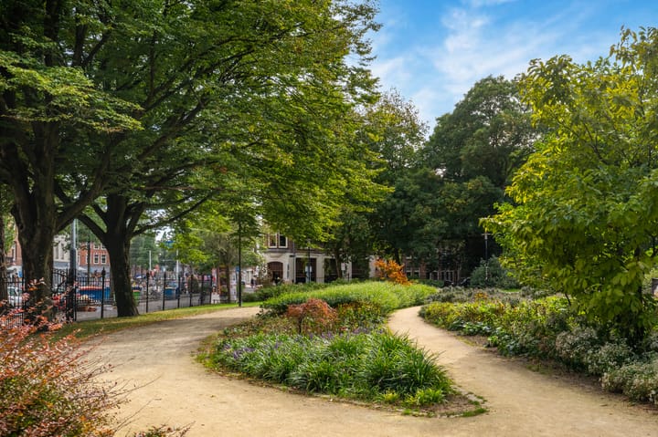 Photo 21 of Derde Hugo de Grootstraat 27-3