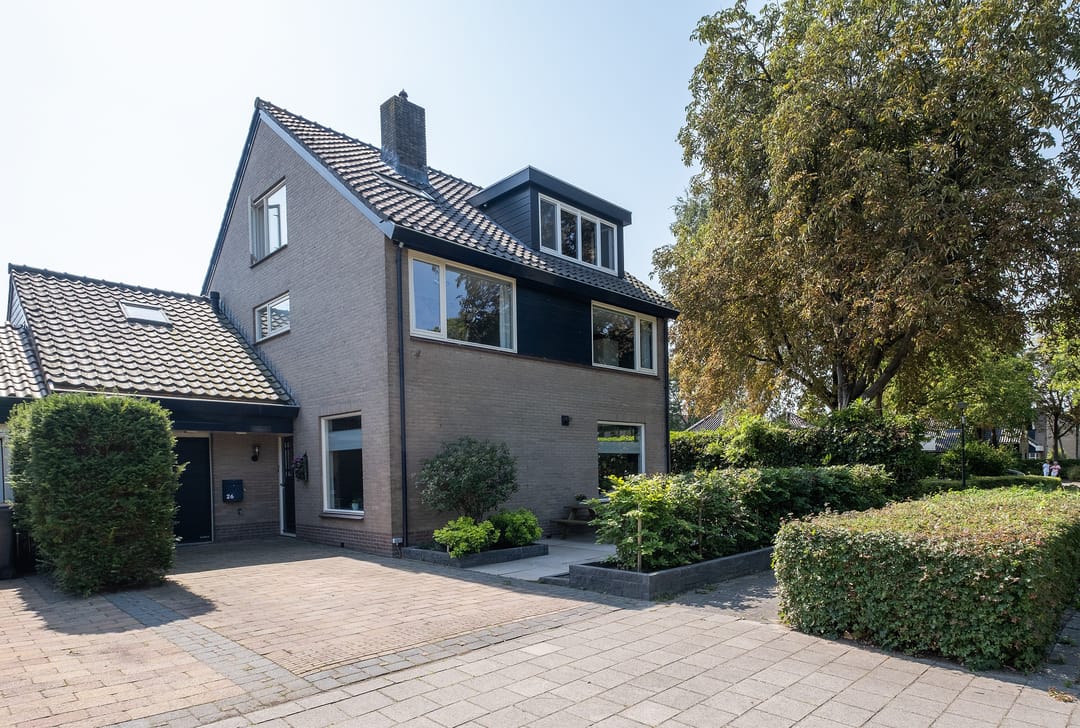 Foto 1 van Bremlaan 26