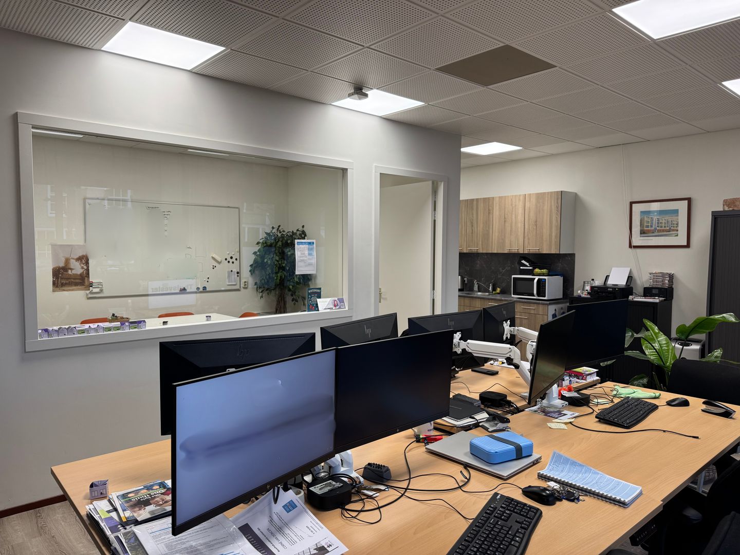 View photo 5 of Venestraat 18