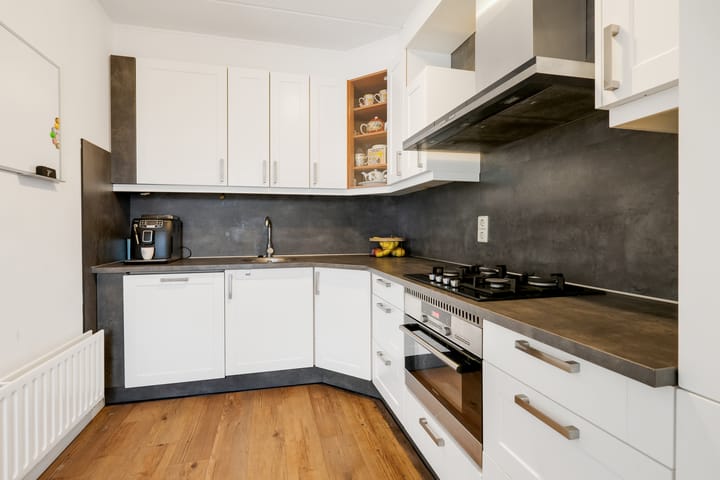 Photo 11 of Rossinistraat 61