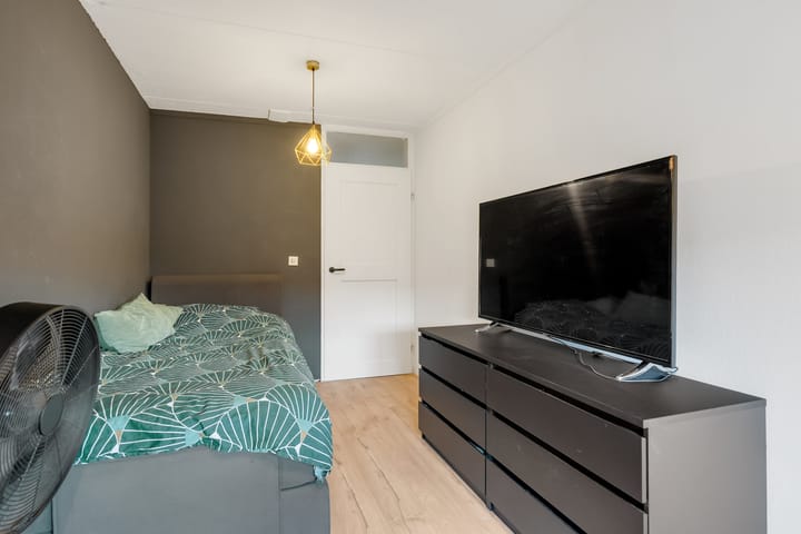 Photo 19 of Rossinistraat 61