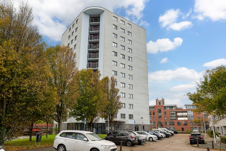 Foto 42 van Tine van Dethstraat 85