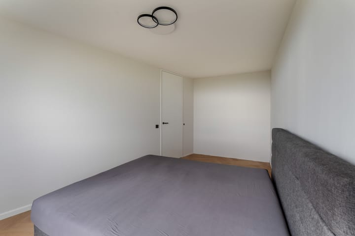 Foto 24 van Tine van Dethstraat 85