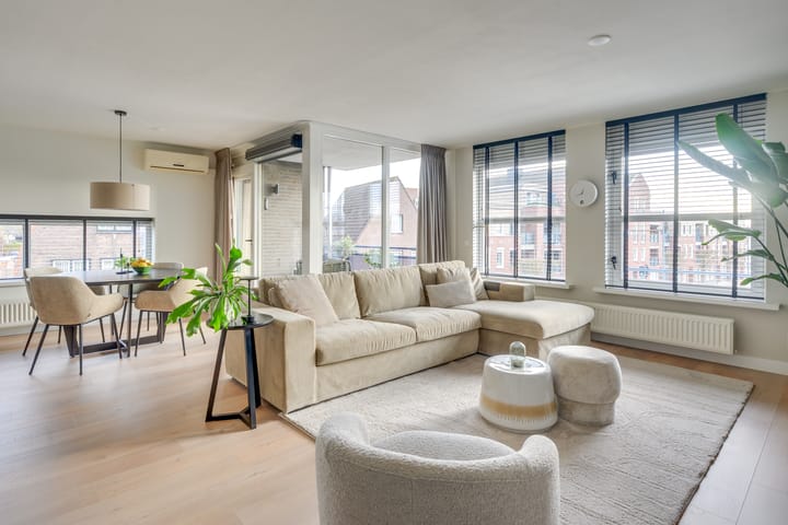 Photo 3 of Janssen & Fritsenplein 16