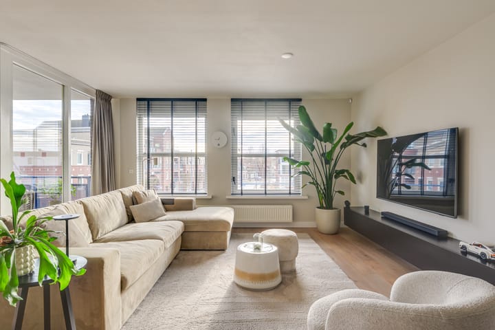 Photo 18 of Janssen & Fritsenplein 16