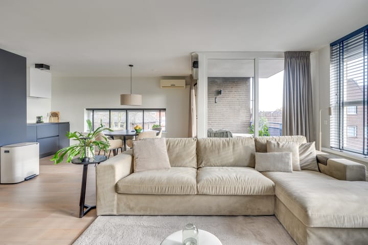 Photo 19 of Janssen & Fritsenplein 16