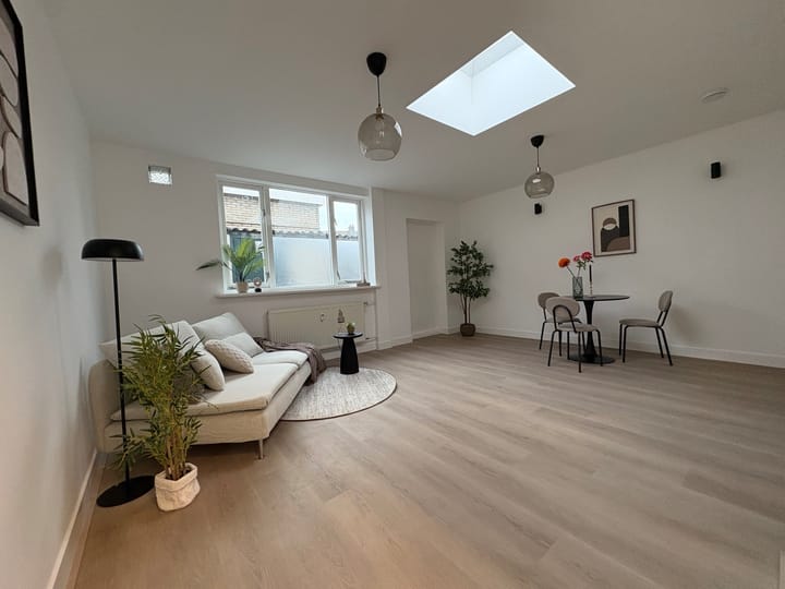 Photo 3 of Amsterdamsestraatweg 574