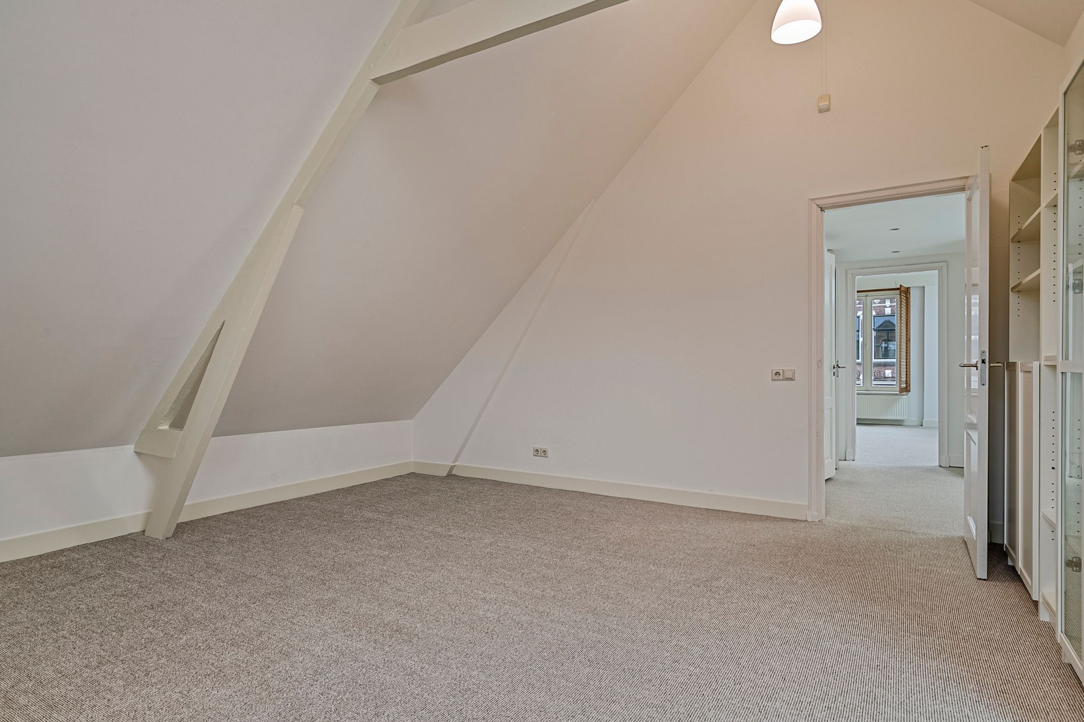 Foto 30 van Vondelstraat 48