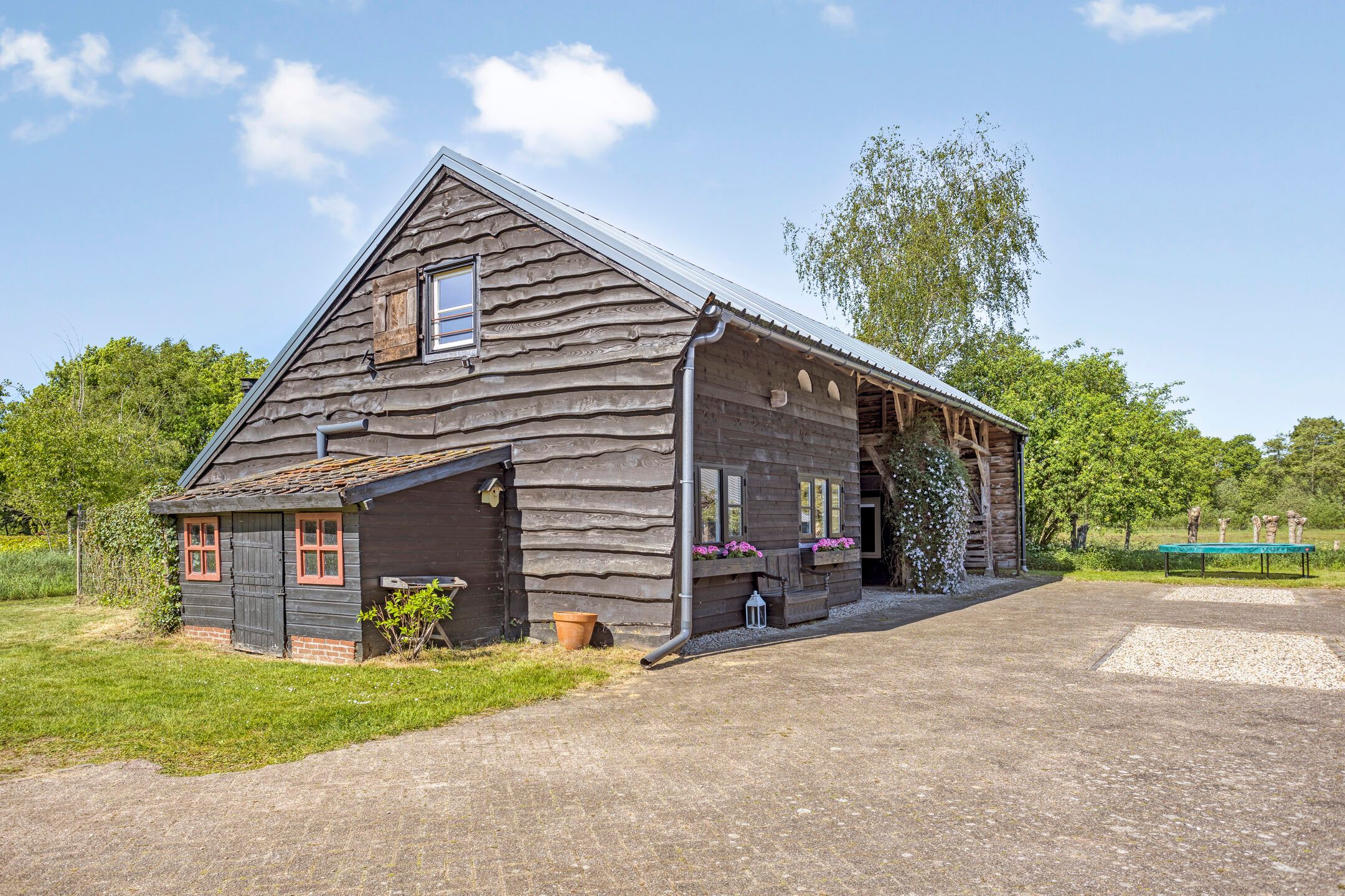 Photo 108 of Tongerenseweg-Zuid 157