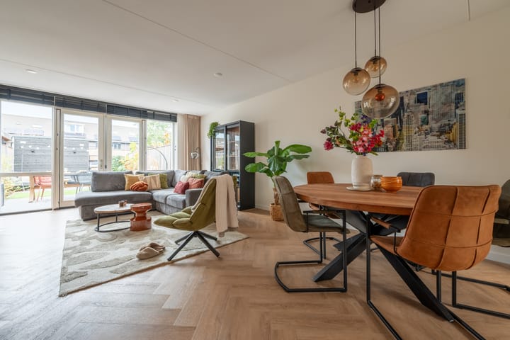 Foto 6 van Sergeant 31