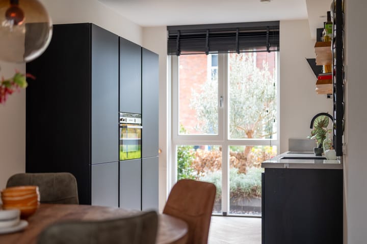 Foto 12 van Sergeant 31