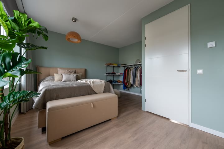 Foto 13 van Sergeant 31