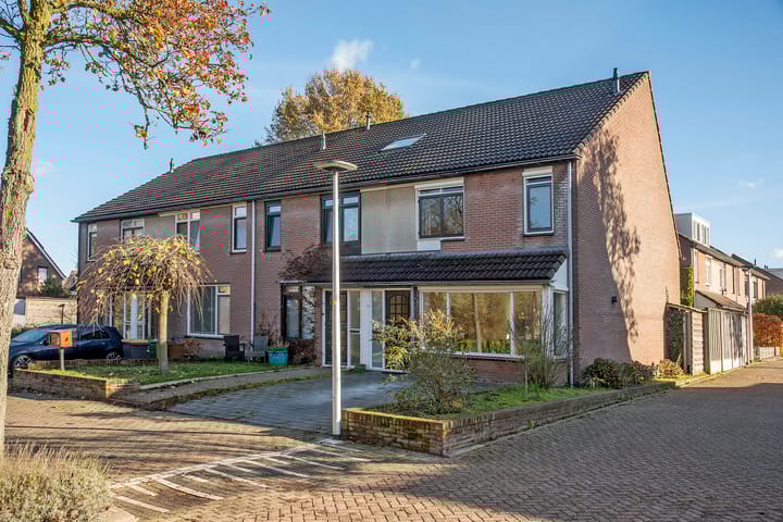 Foto 25 van Eduard Verkadestraat 107