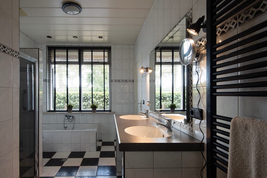 Foto 22 van Nieuwe Voorthuizerweg 10